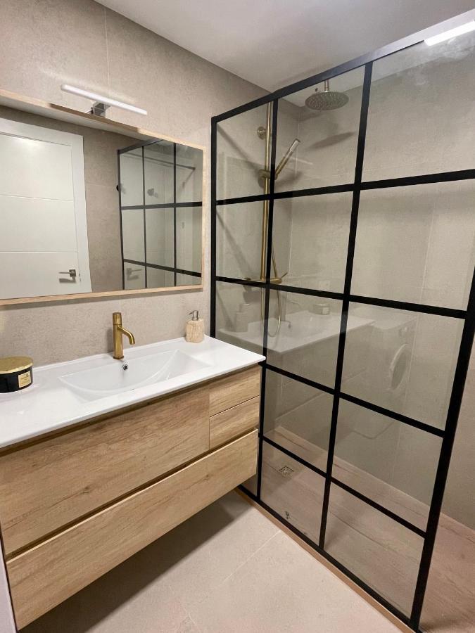 Sky Views Studio In City Centre لقنت المظهر الخارجي الصورة