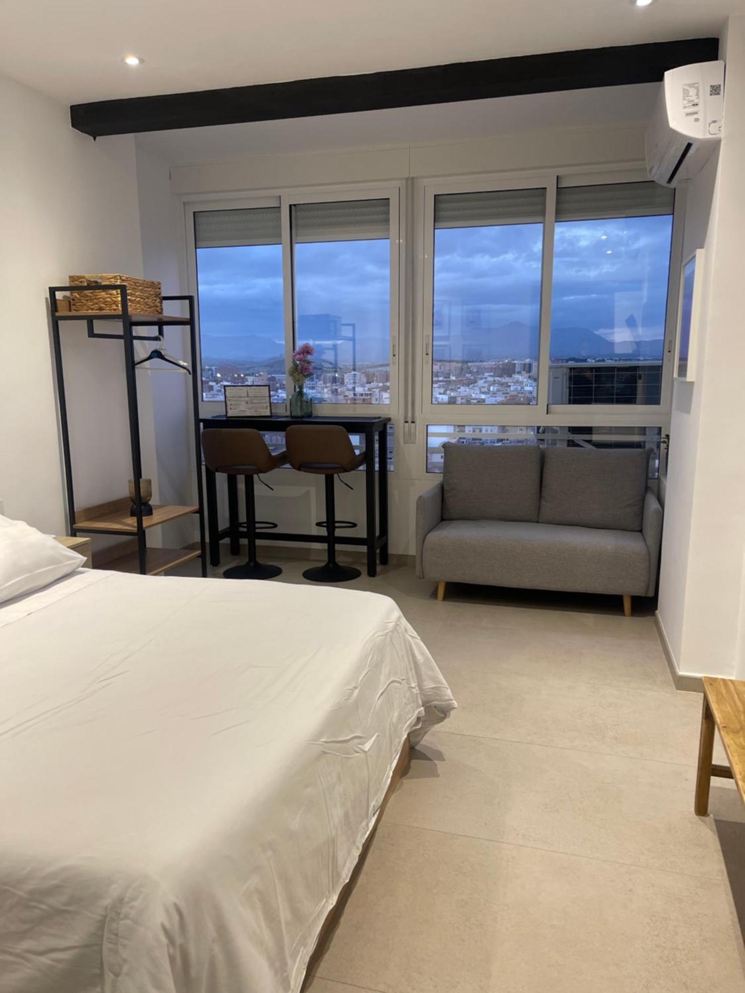 Sky Views Studio In City Centre لقنت المظهر الخارجي الصورة
